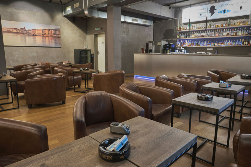 Die Lounge of Smoke
