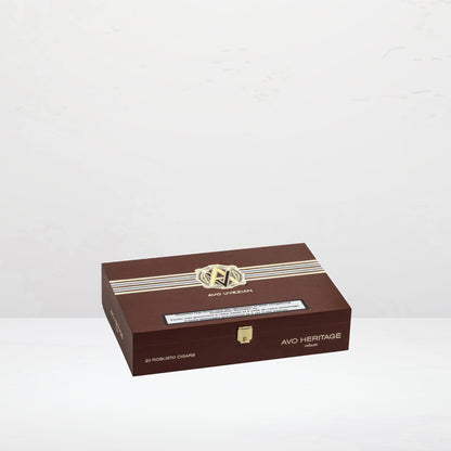 AVO Uvezian Heritage Robusto