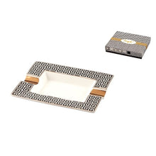 Angelo Aschenbecher geom. Labyrinth