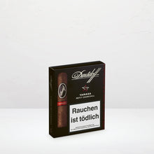 Davidoff Yamasa Petit Churchill