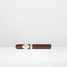 Davidoff Small Batch Siete Oscuro Toro