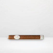 Flor de Selva Classic Petit Corona