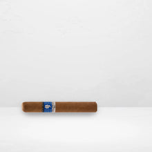 Gilbert de Montsalvat Classic Perla