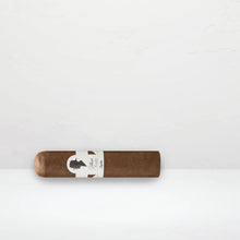 Gilbert de Montsalvat Signature Chubby