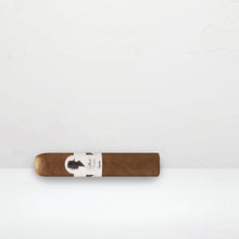 Gilbert de Montsalvat Signature Short Robusto