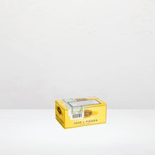 José L. Piedra Petit Cazadores