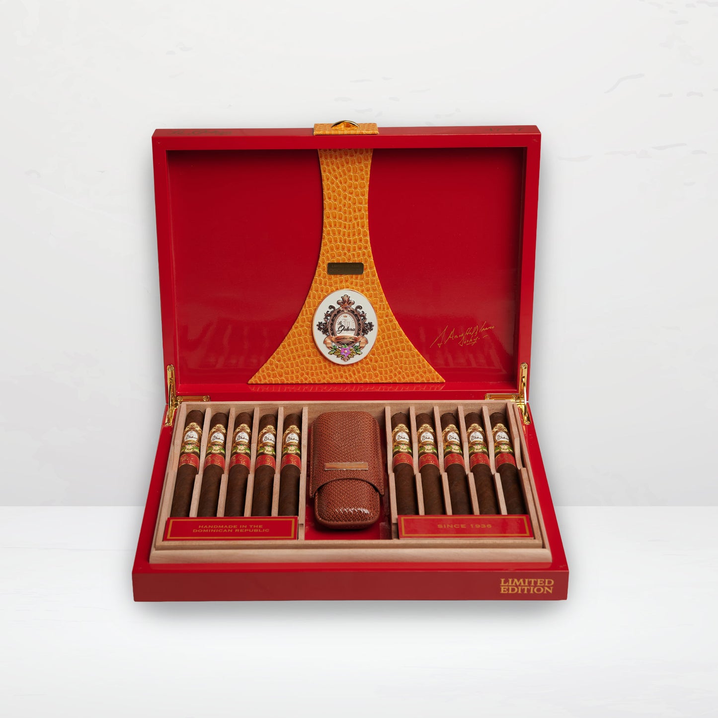 La Galera Year of the Snake Churchill